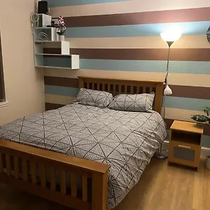 Cosy Homestay Hanwell